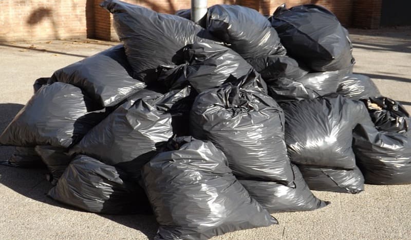 Garbage Cleaning